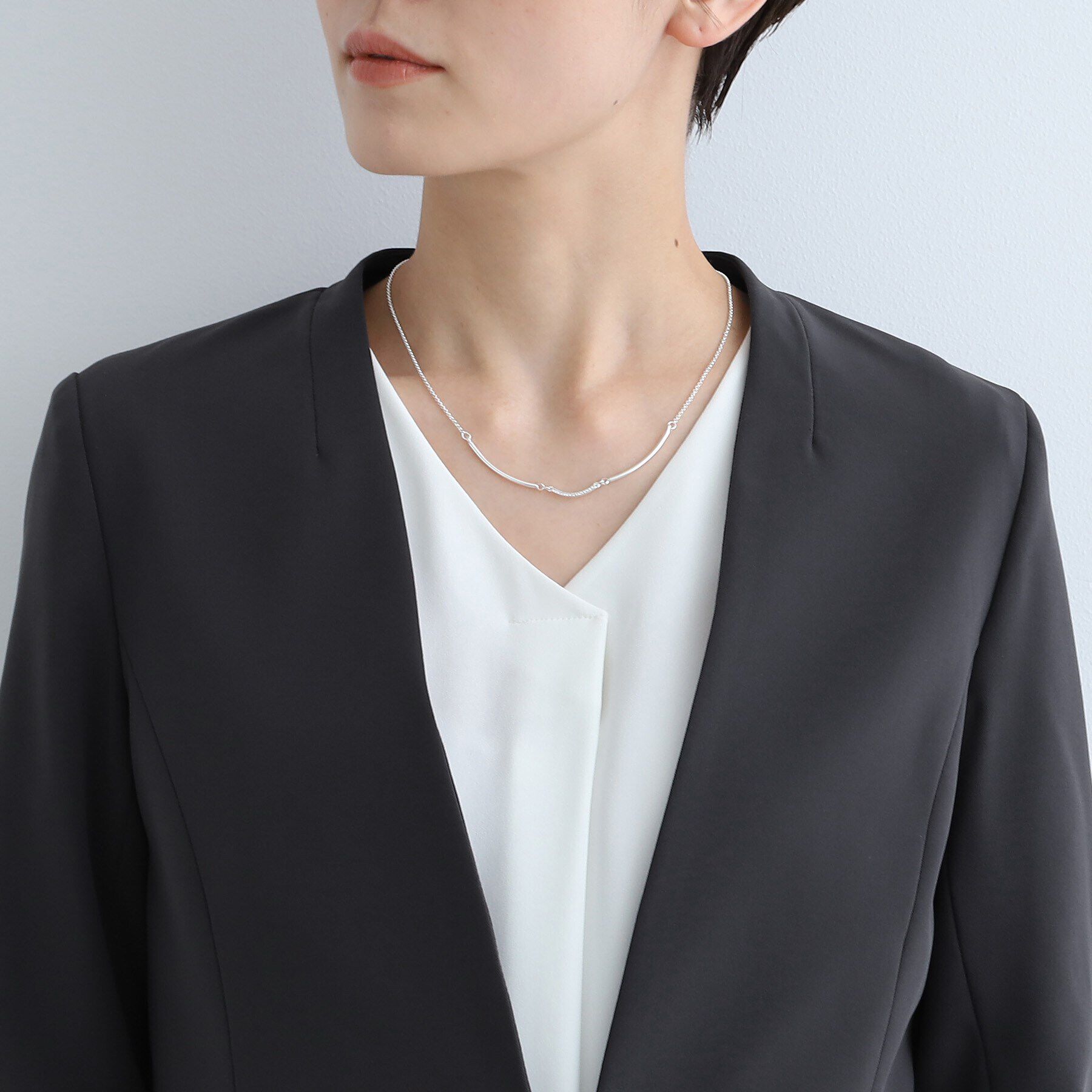 INDIVI「【定番スーツ/洗える/UVケア】ストレッチノーカラージャケット」|スーツ|