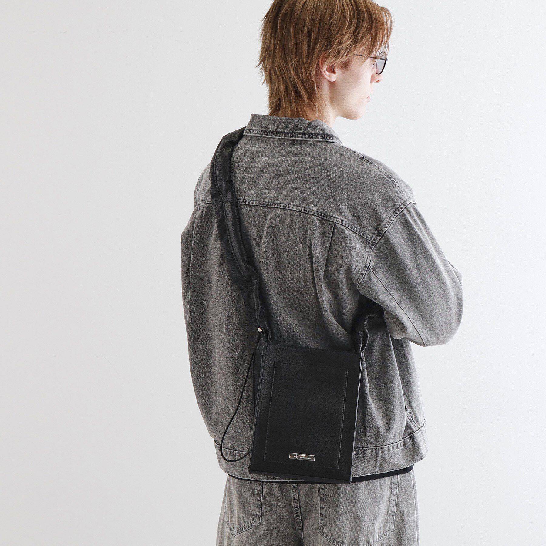 tk.TAKEO KIKUCHI「プレートドロストショルダーバッグ」|ショルダー・メッセンジャー|