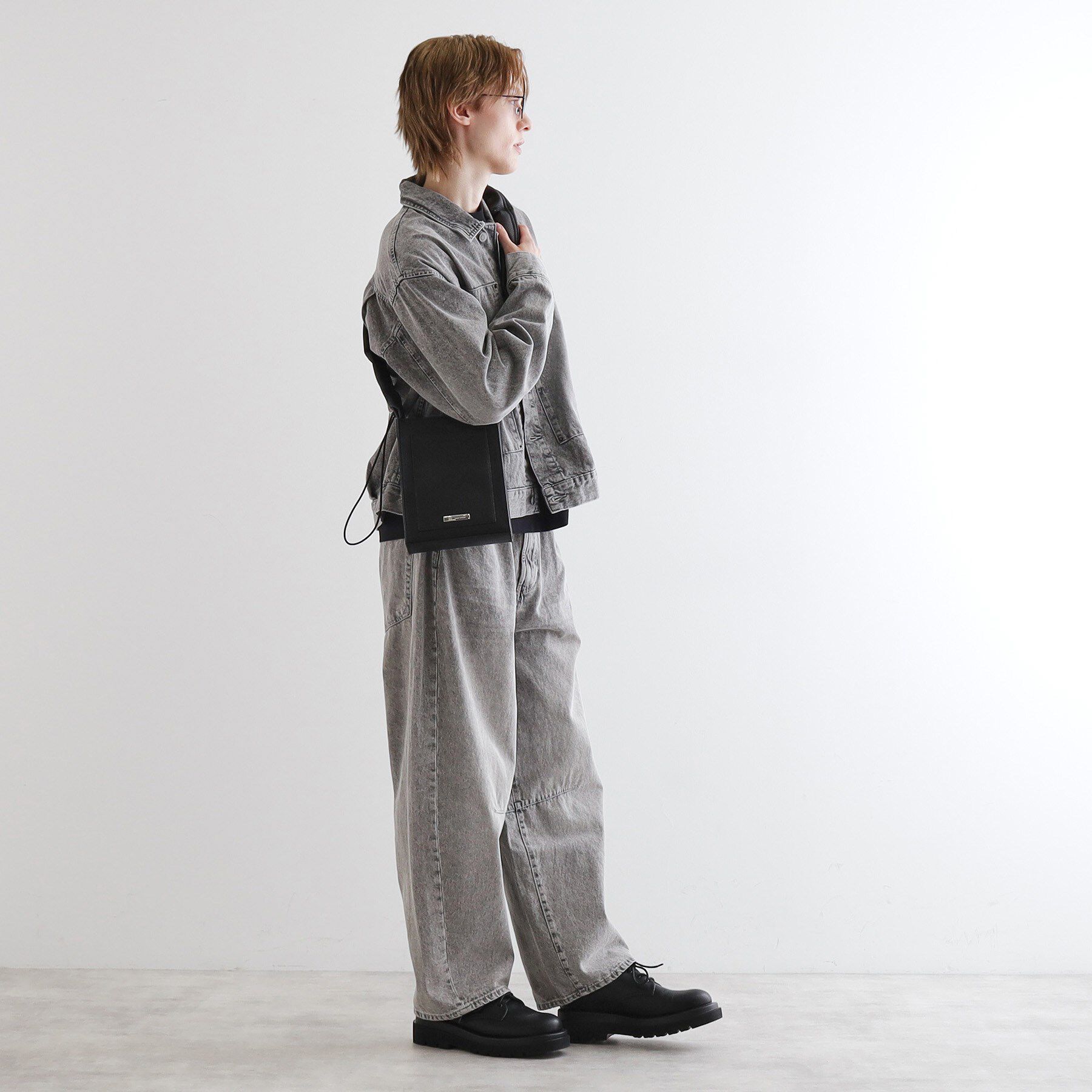 tk.TAKEO KIKUCHI「プレートドロストショルダーバッグ」|ショルダー・メッセンジャー|