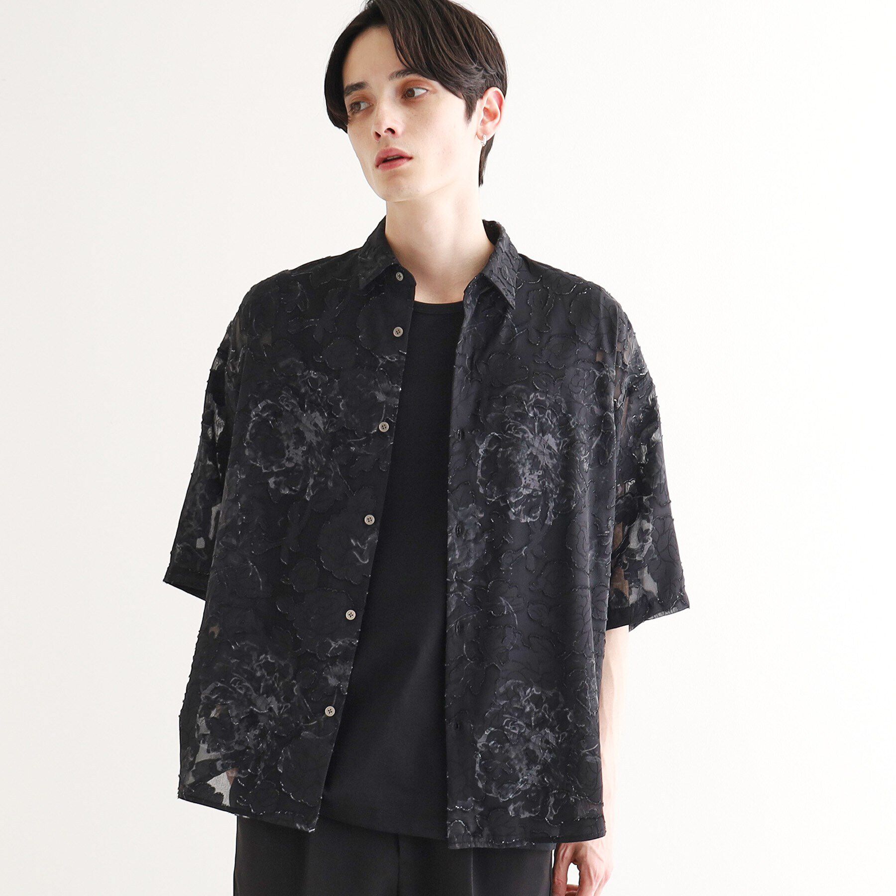 tk.TAKEO KIKUCHI「シアージャカードフラワーシャツ」|シャツ・ブラウス|ブラック(419)