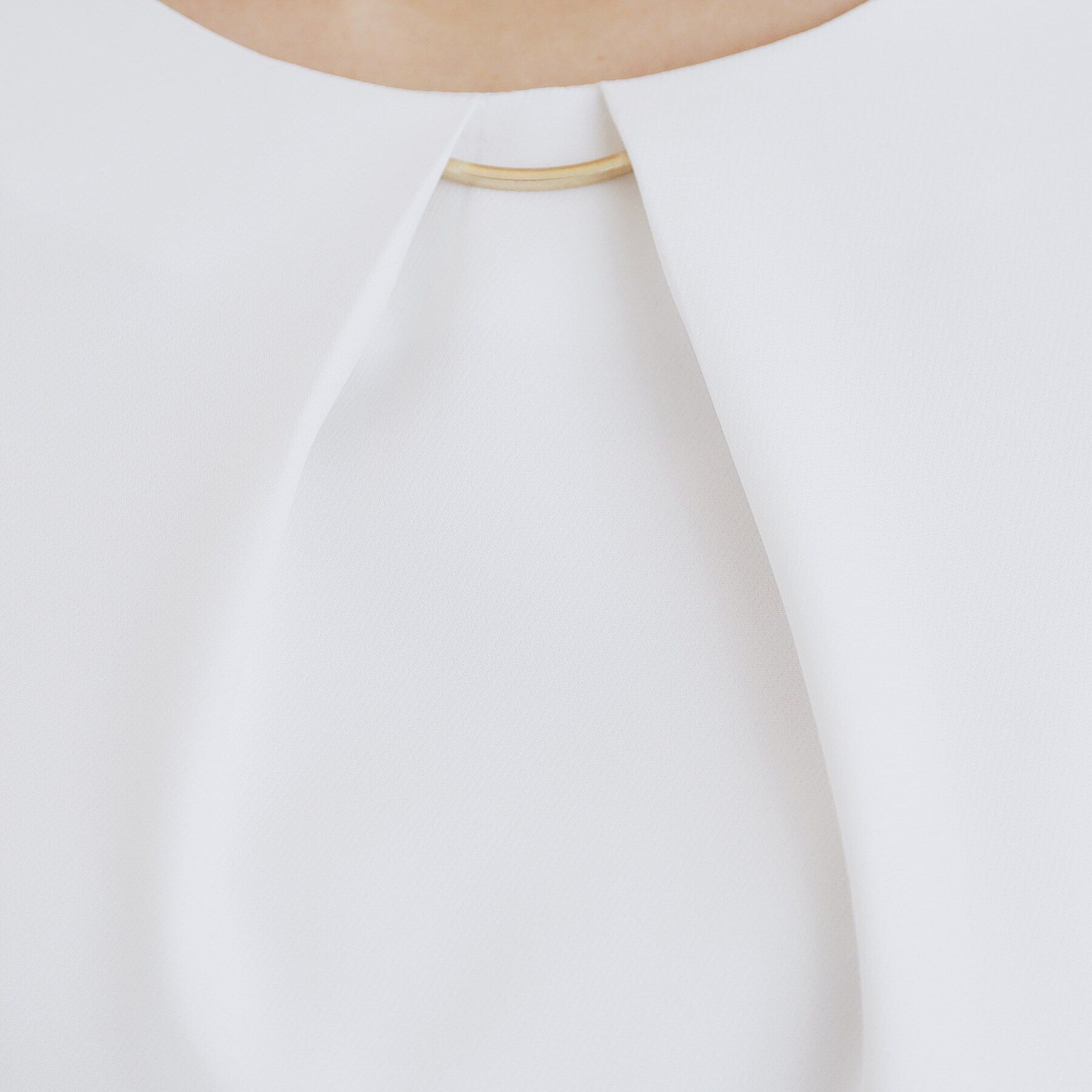 index「＜通勤・セレモニー/セットアップ対応＞フレアスリーブブラウス【洗濯機洗い可/ストレッチ/イージーアイ」|シャツ・ブラウス|