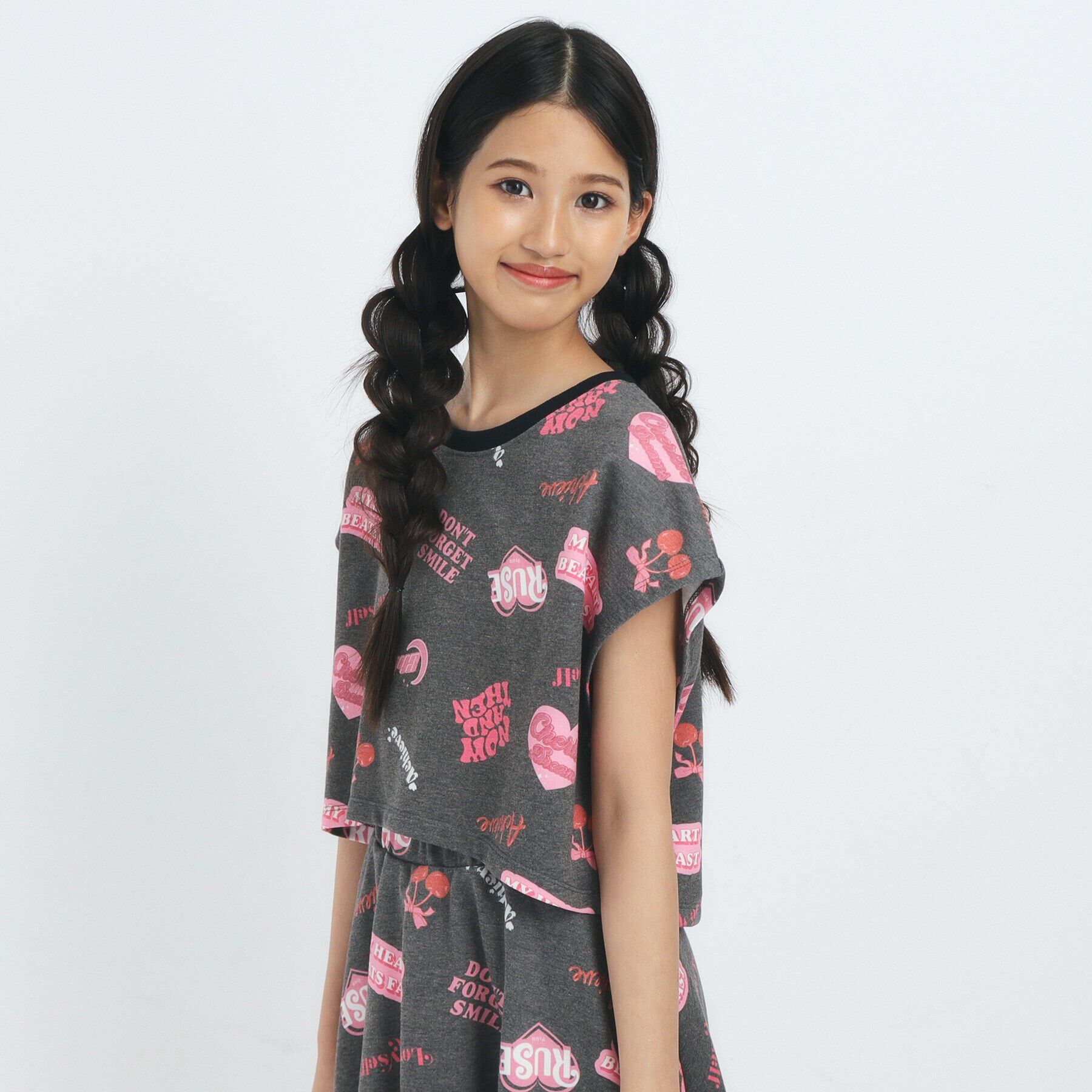 PINK-latte「【るーつくコラボ】総柄プリントフレンチスリーブプルオーバー」|Tシャツ・カットソー|