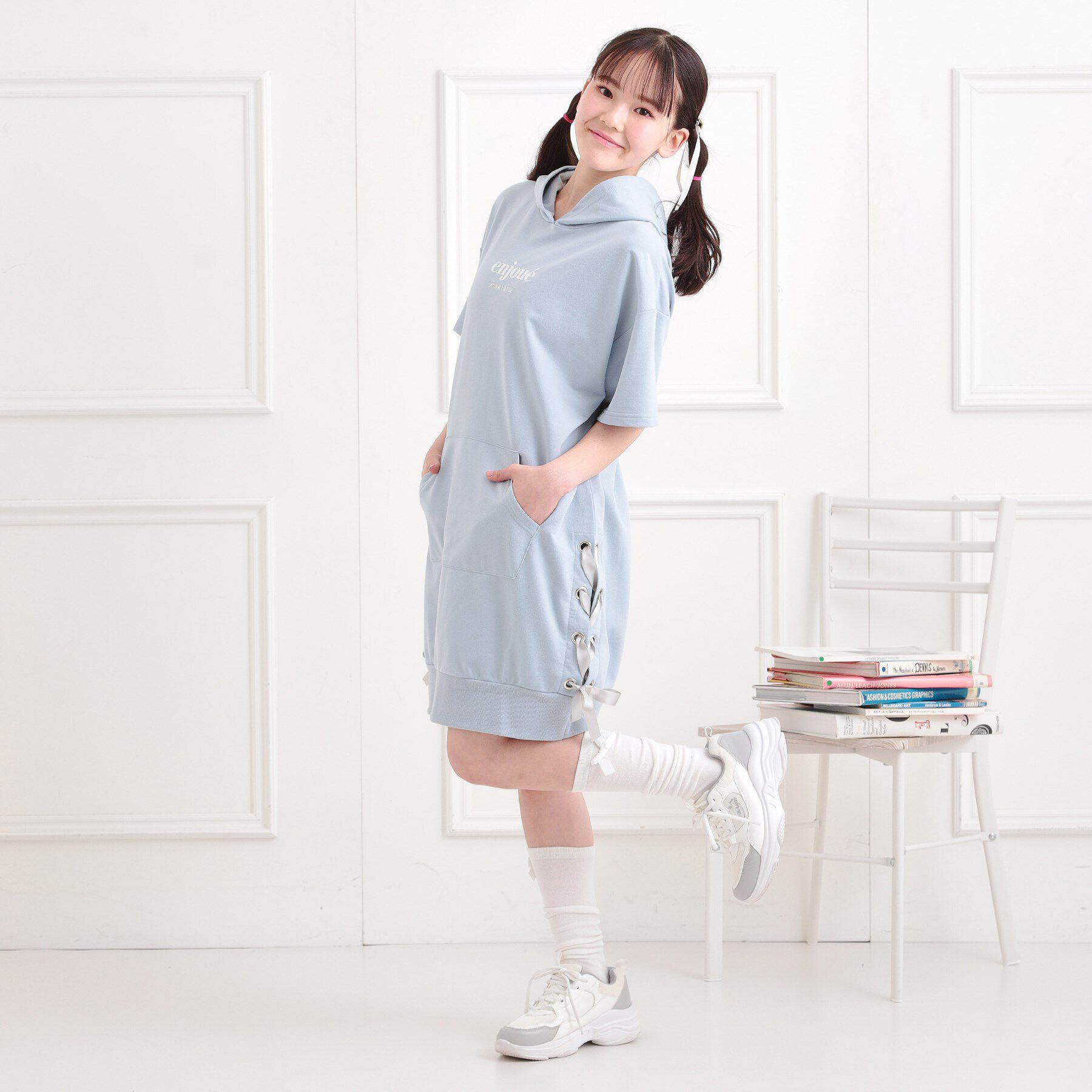 PINK-latte「ミニ裏レースパーカワンピース」|ワンピース|