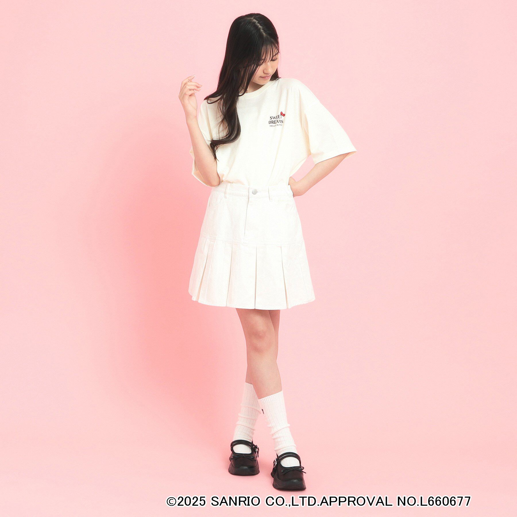 PINK-latte「【サンリオキャラクターズコラボ】バックロゴビッグTシャツ」|Tシャツ・カットソー|