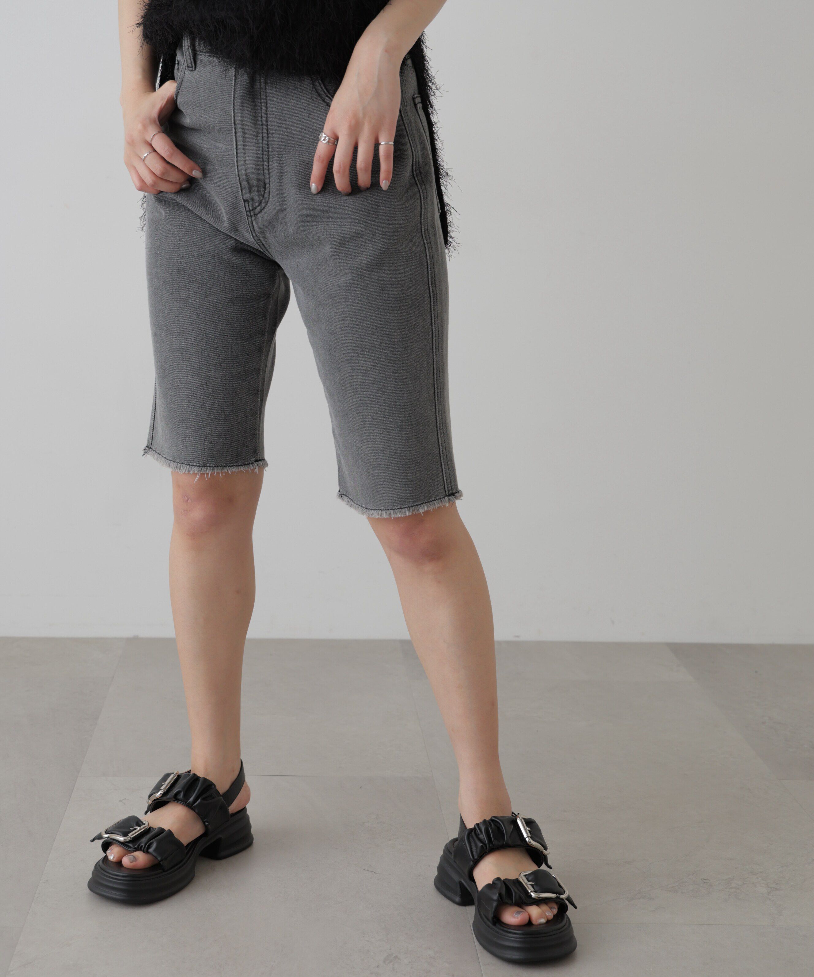  「バイカーデニムパンツ」|その他|グレーデニム