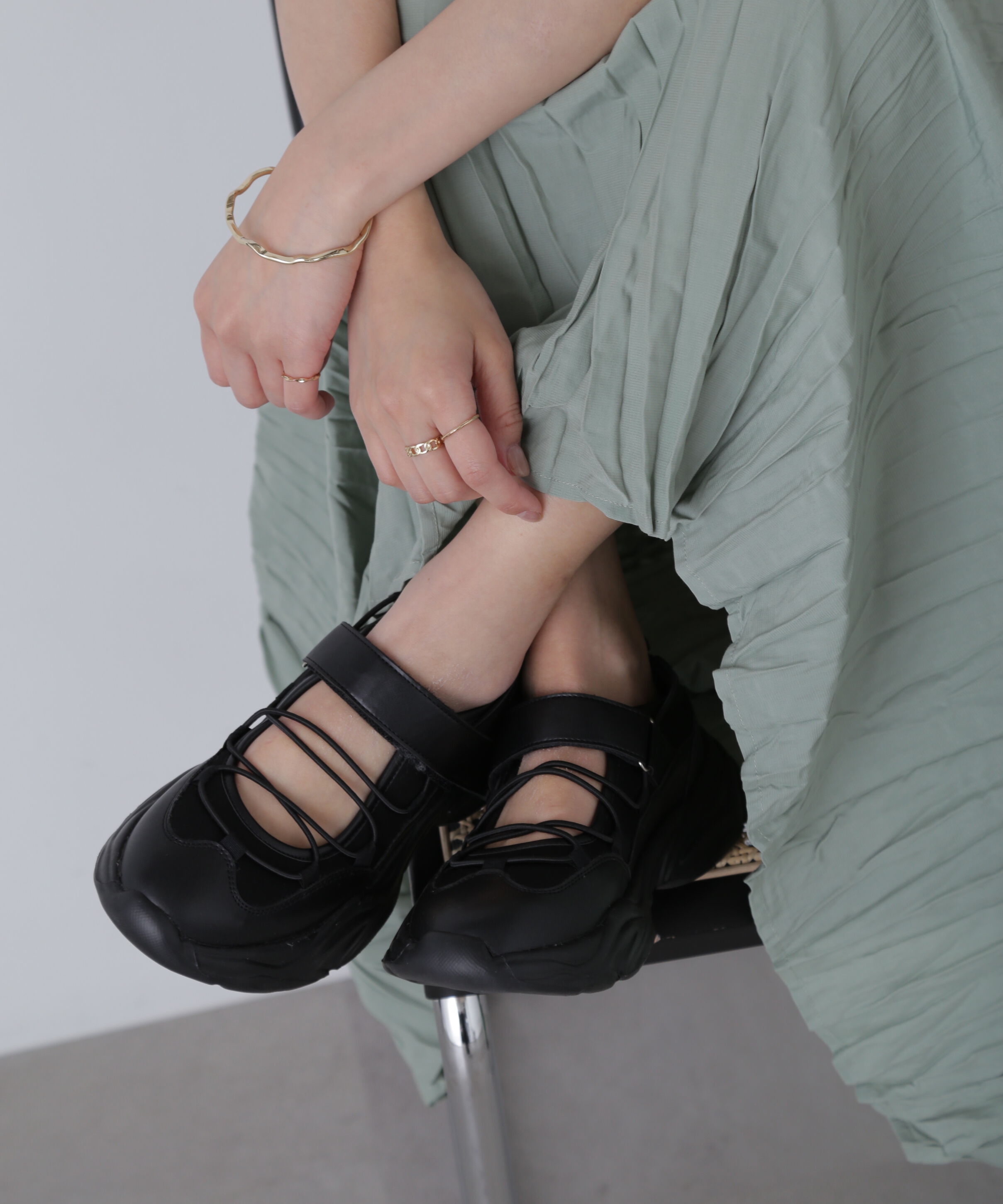  「ドローコードスニーカー」|その他|ブラック