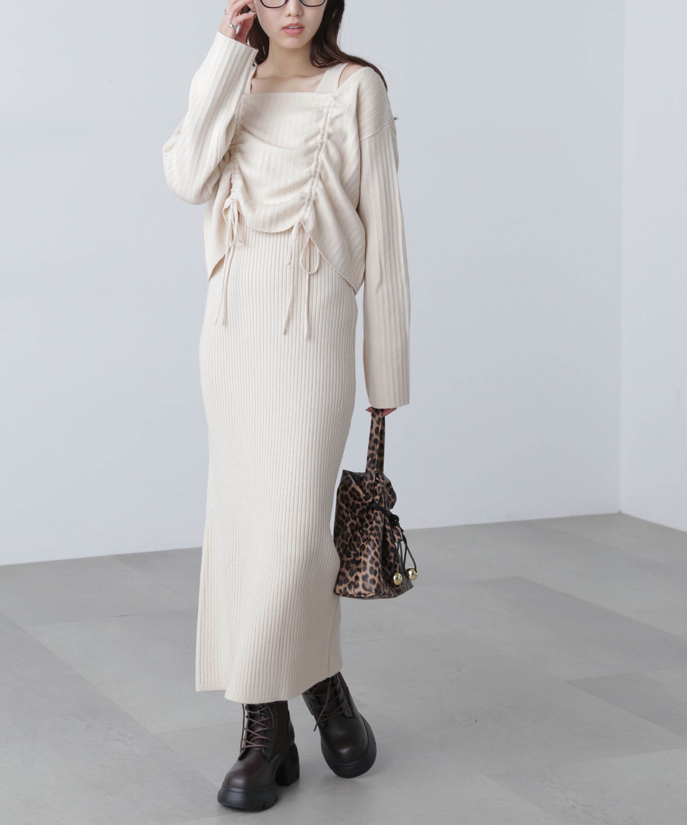  「ドロストリブニットセットアップ」|ワンピース|オフ