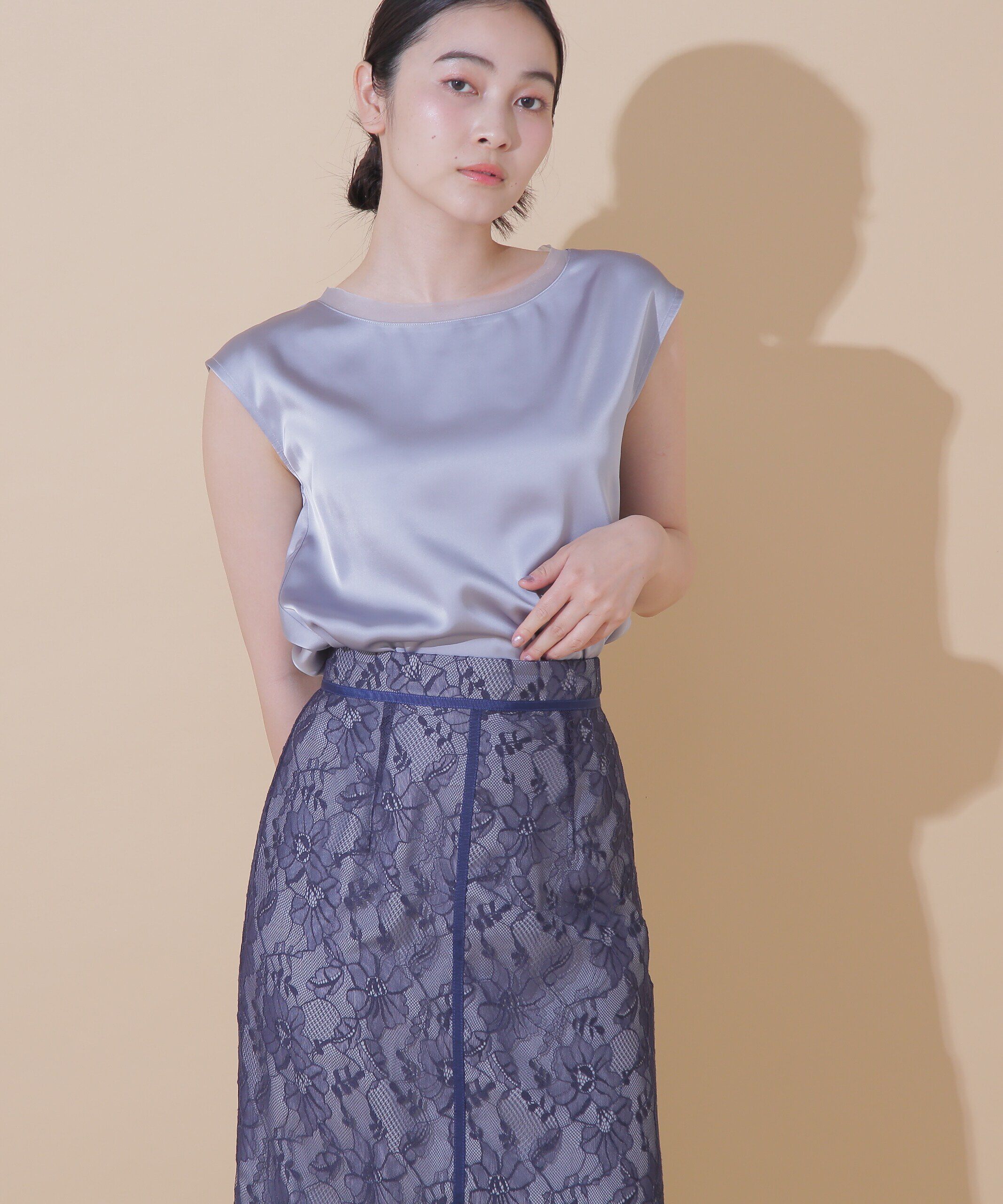  「シアートリムサテンブラウス」|シャツ・ブラウス|