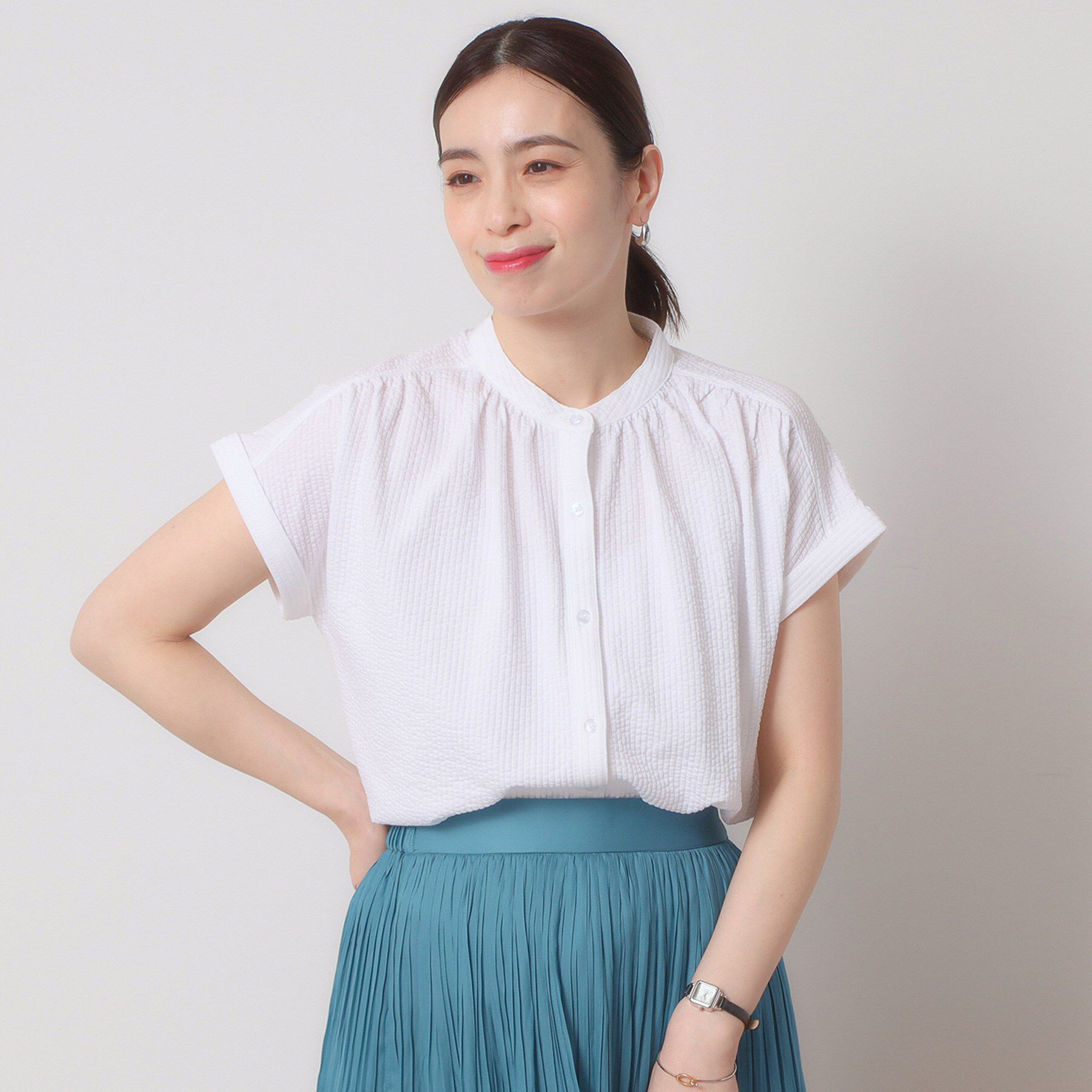 ITS&rsquo;DEMO「【洗濯機OK／洗濯後しわになりにくい】カットサッカー前開きプルオーバー」|シャツ・ブラウス|オフホワイト(003