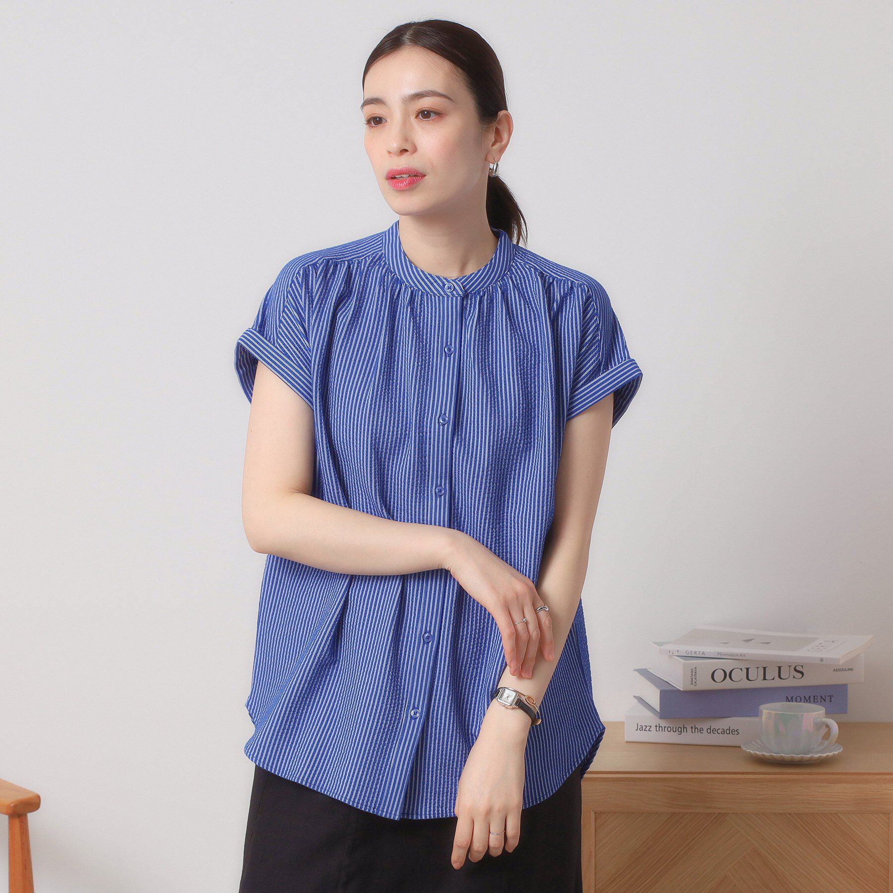 ITS&rsquo;DEMO「【洗濯機OK／洗濯後しわになりにくい】カットサッカー前開きプルオーバー」|シャツ・ブラウス|