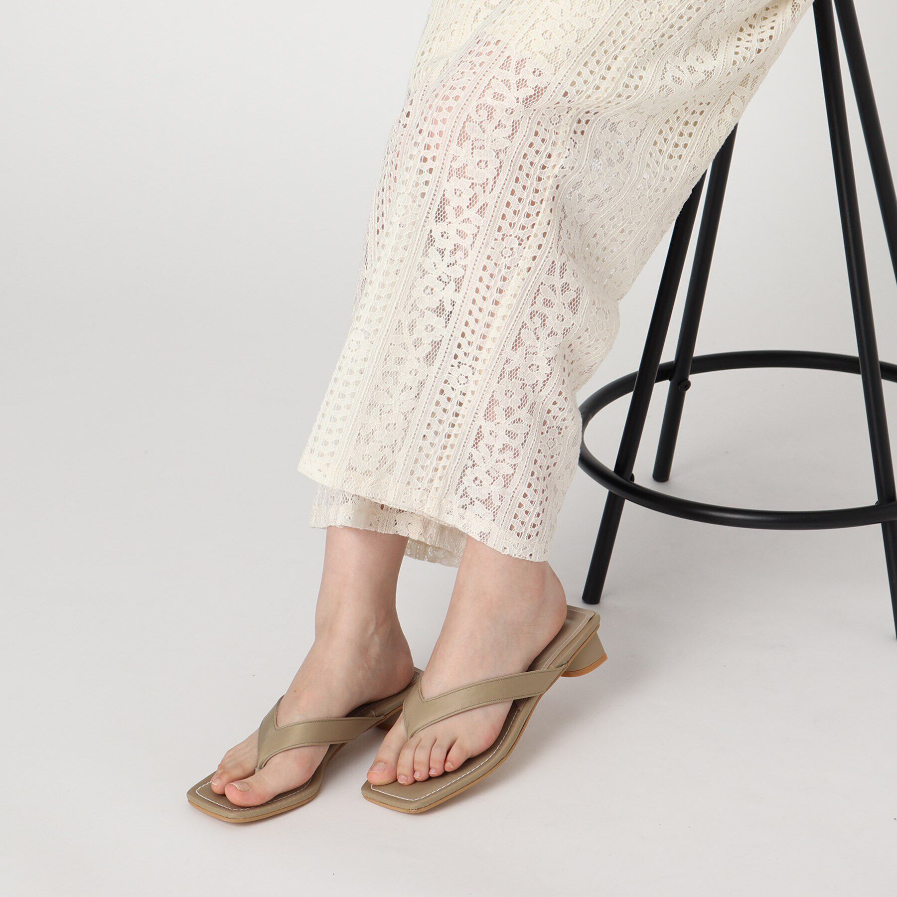 ESPERANZA「スクエアトゥモードトングサンダル」|サンダル|