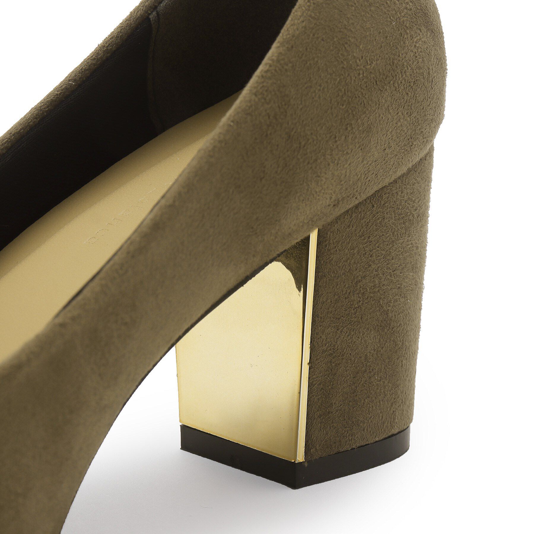 ESPERANZA「ゴールドプレート付きブロックヒールポインテッドトゥパンプス【ESPERANZA＿blanca】」|パンプス|