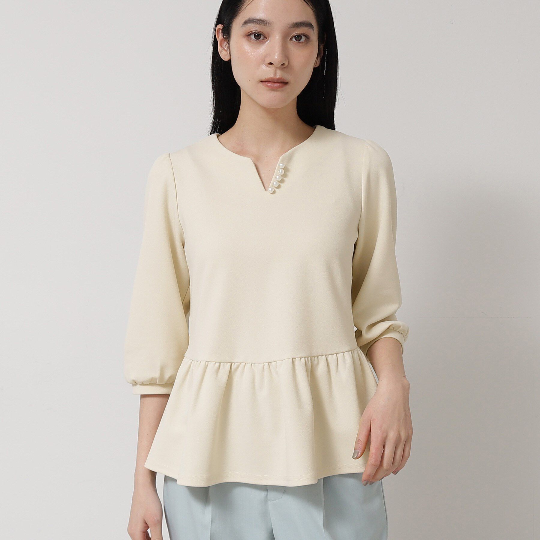 SunaUna「【パール調パーツ付き／春色】ペプラムトップス」|シャツ・ブラウス|