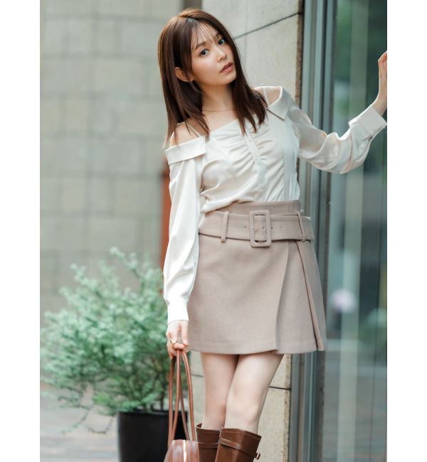 dazzlin「【久間田琳加コラボ】サテンオフショルシャツ」|シャツ・ブラウス|アイボリー