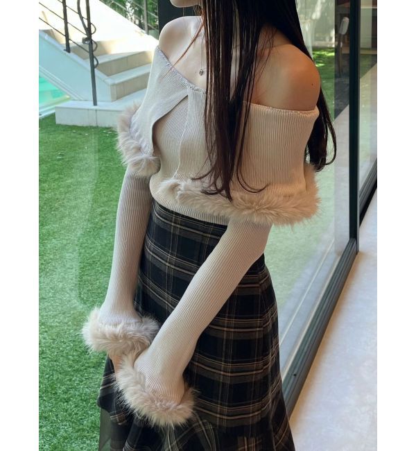 MERCURYDUO「【WEB限定カラーあり】フェイクファートリミングニット」|ニット・セーター|