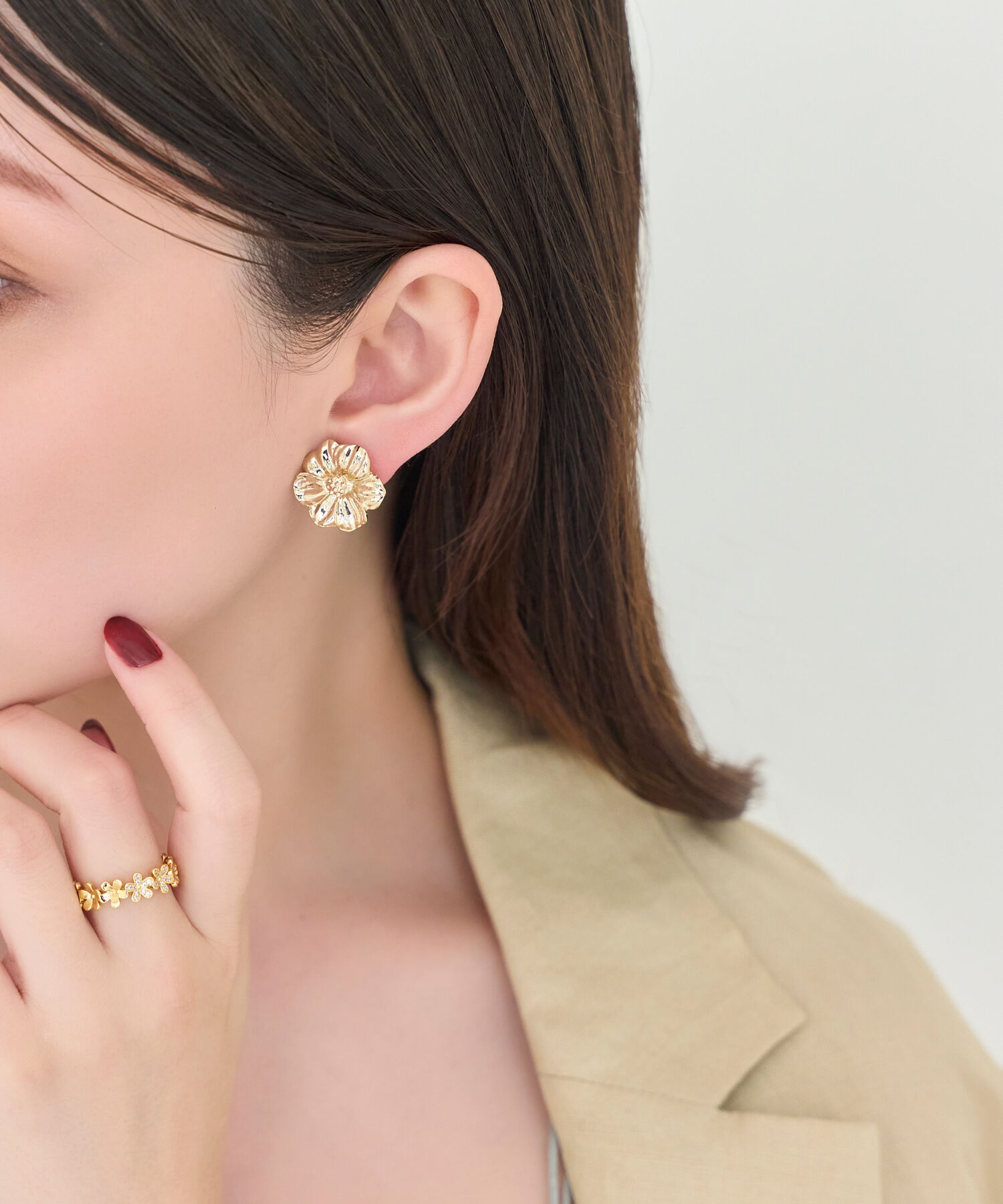 Phoebe「フレグラントフラワーメタルイヤリング」|イヤリング|