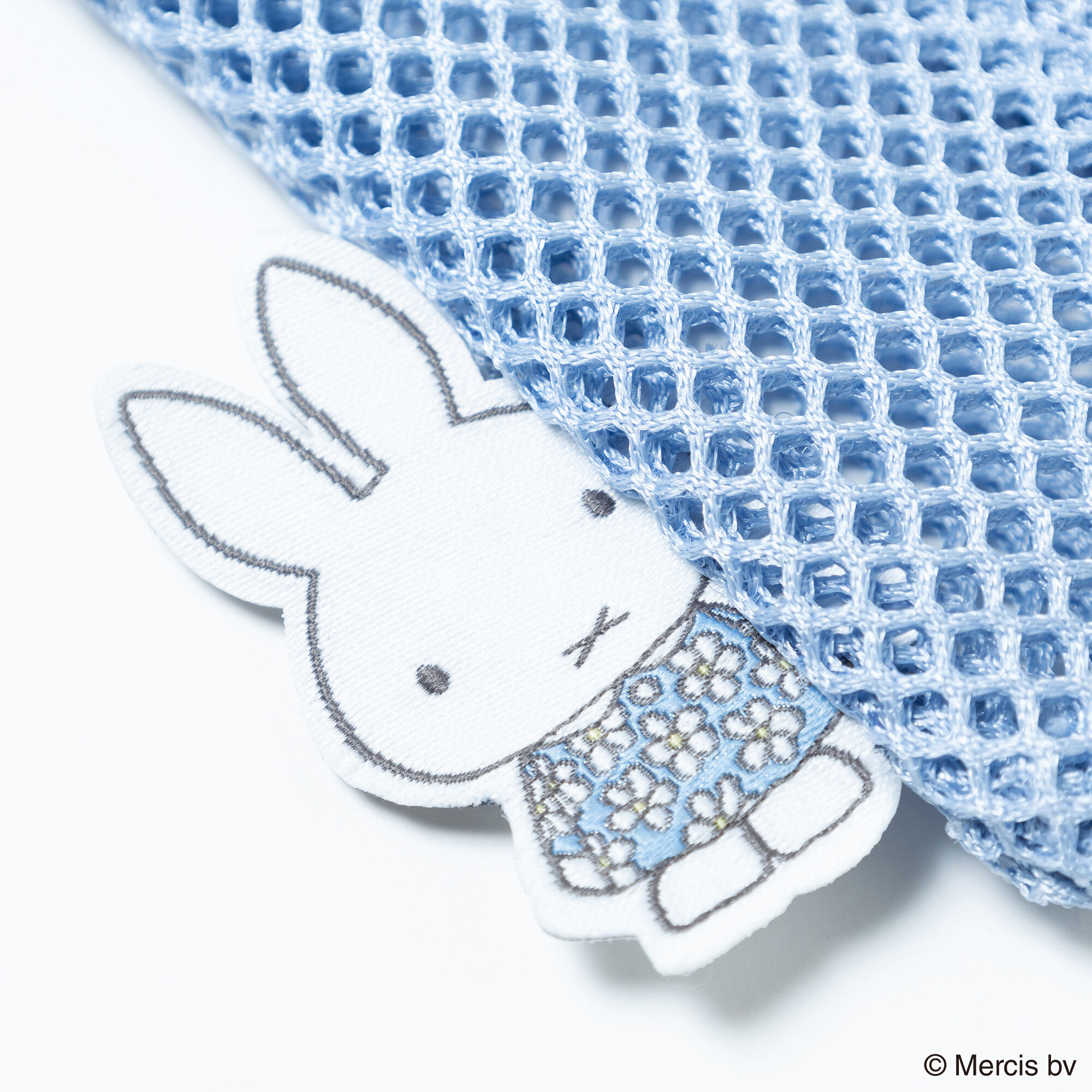  「BRUNA MESH CHARM ポーチ」|ポーチ|