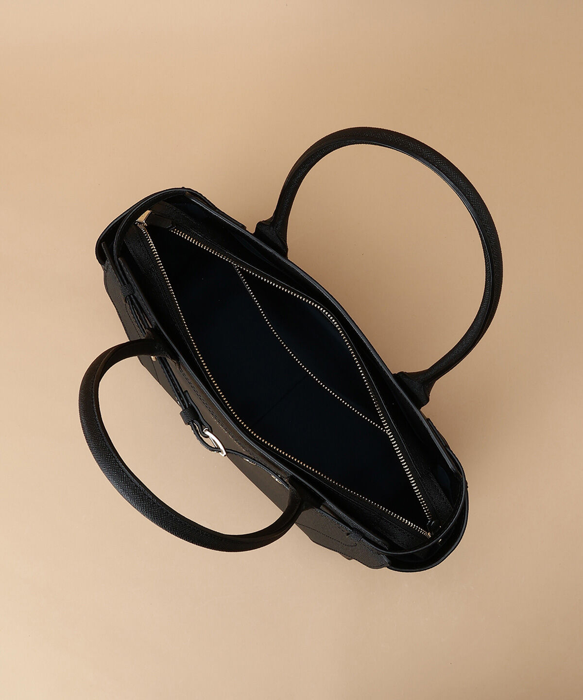 Samantha Thavasa「ベルトデザイン トートバッグ」|トートバッグ|