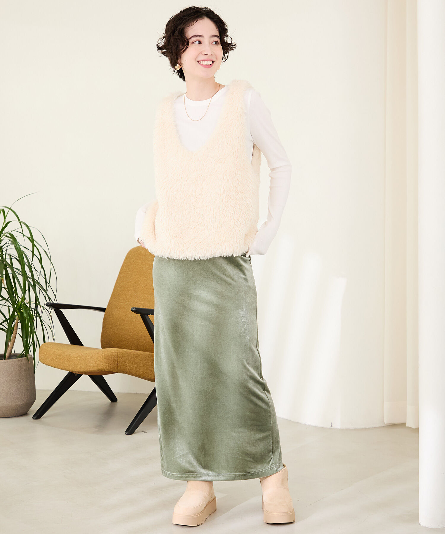 ORiental TRaffic「●2025秋冬新作●【 軽量 】 サイドスリット 厚底 ムートン ショートブーツ /51425 防寒」|ショートブーツ|