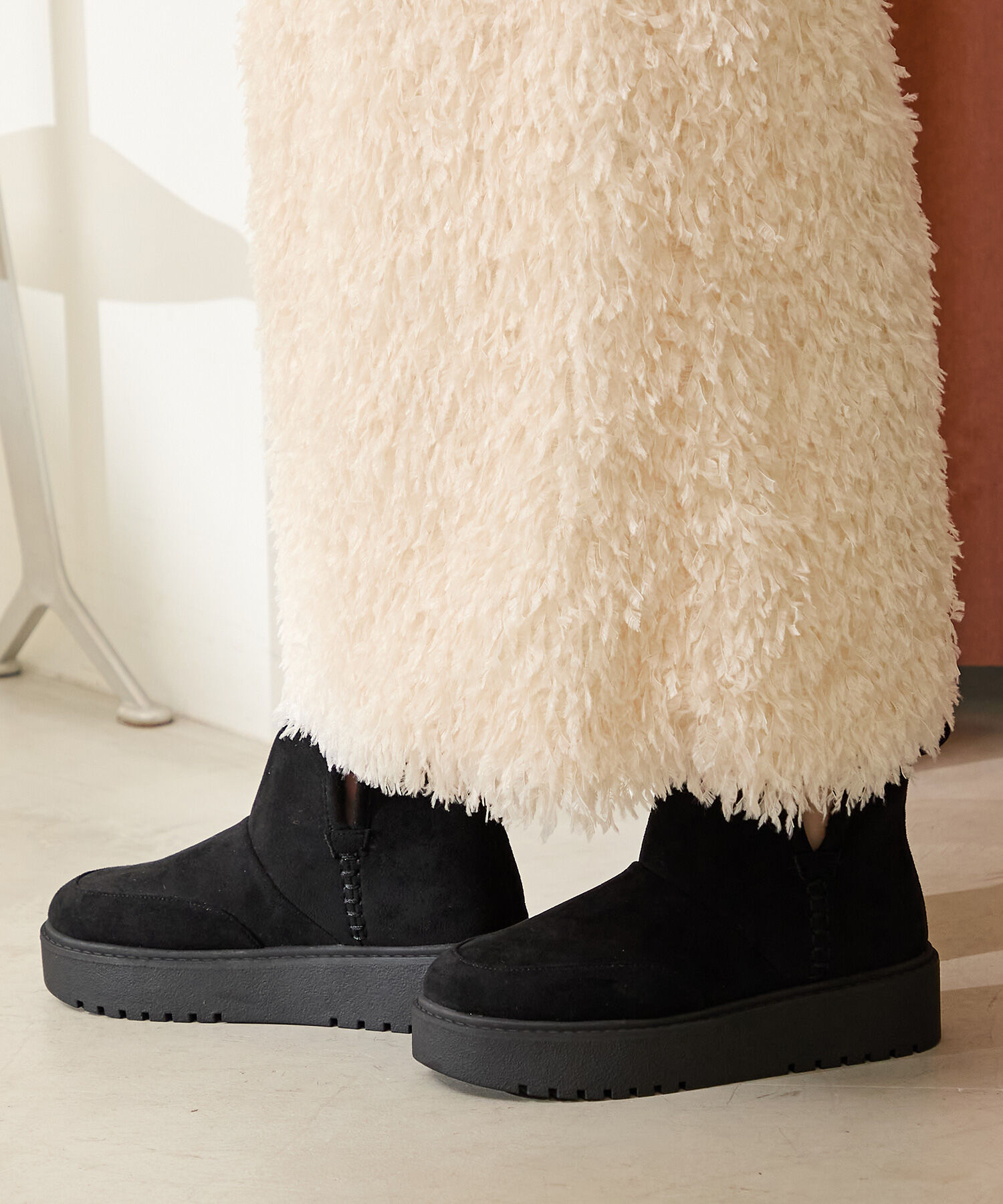 ORiental TRaffic「●2025秋冬新作●【 軽量 】 サイドスリット 厚底 ムートン ショートブーツ /51425 防寒」|ショートブーツ|