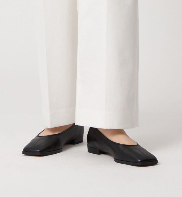 ODETTE E ODILE「スクエアプレーン フラット20&uarr;」|パンプス|