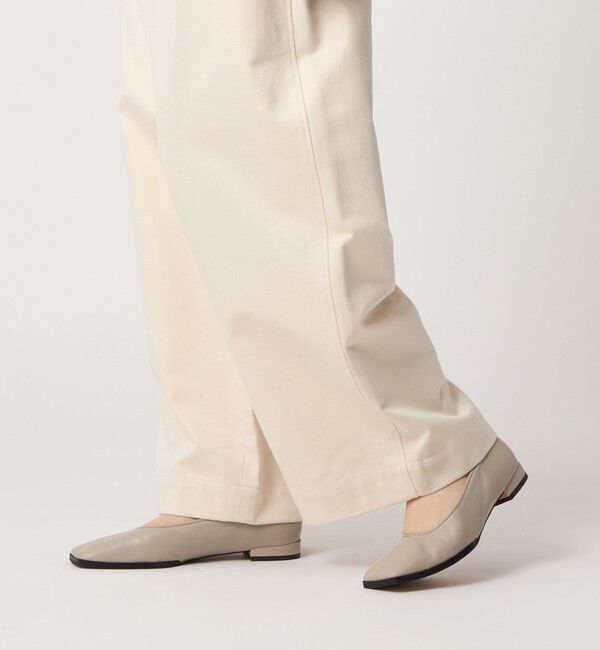 ODETTE E ODILE「スクエアプレーン フラット20&uarr;」|パンプス|