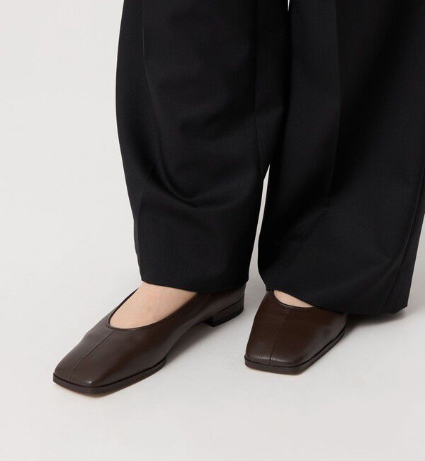 ODETTE E ODILE「スクエアプレーン フラット20&uarr;」|パンプス|