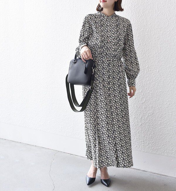 SHIPS for women「《一部追加予約》【WEB限定】〈手洗い可能〉ドット / 花柄 バンドカラー サイド プリーツ ワンピース」|ワンピース|