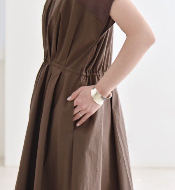 quaranciel「quaranciel :〈洗濯機可能〉シアー ドッキング Vネック フレンチスリーブ ワンピース」|ワンピース|