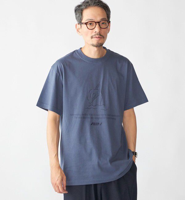 SHIPS「【WEB限定】SHIPS: SHIPS Co. デザイン プリント Tシャツ」|Tシャツ・カットソー|