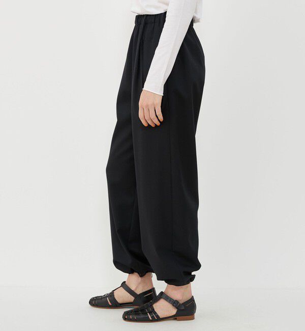 GALERIE VIE「ウォッシャブルギャバイージーパンツ」|チノ|