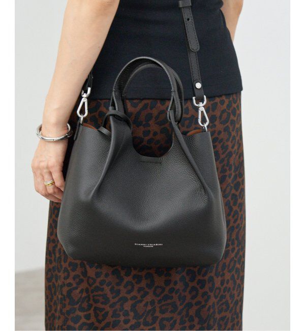 IENA「GIANNI CHIARINI/ジャン二 キアリー二  DUA デュア ショルダーバッグ」|ショルダー・メッセンジャー|