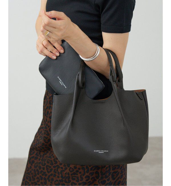 IENA「GIANNI CHIARINI/ジャン二 キアリー二  DUA デュア ショルダーバッグ」|ショルダー・メッセンジャー|