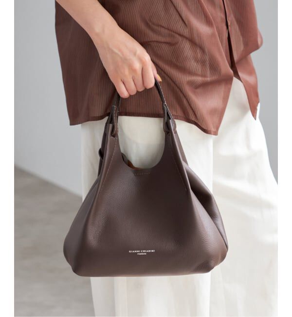 IENA「GIANNI CHIARINI/ジャン二 キアリー二  DUA デュア ショルダーバッグ」|ショルダー・メッセンジャー|ブラウン