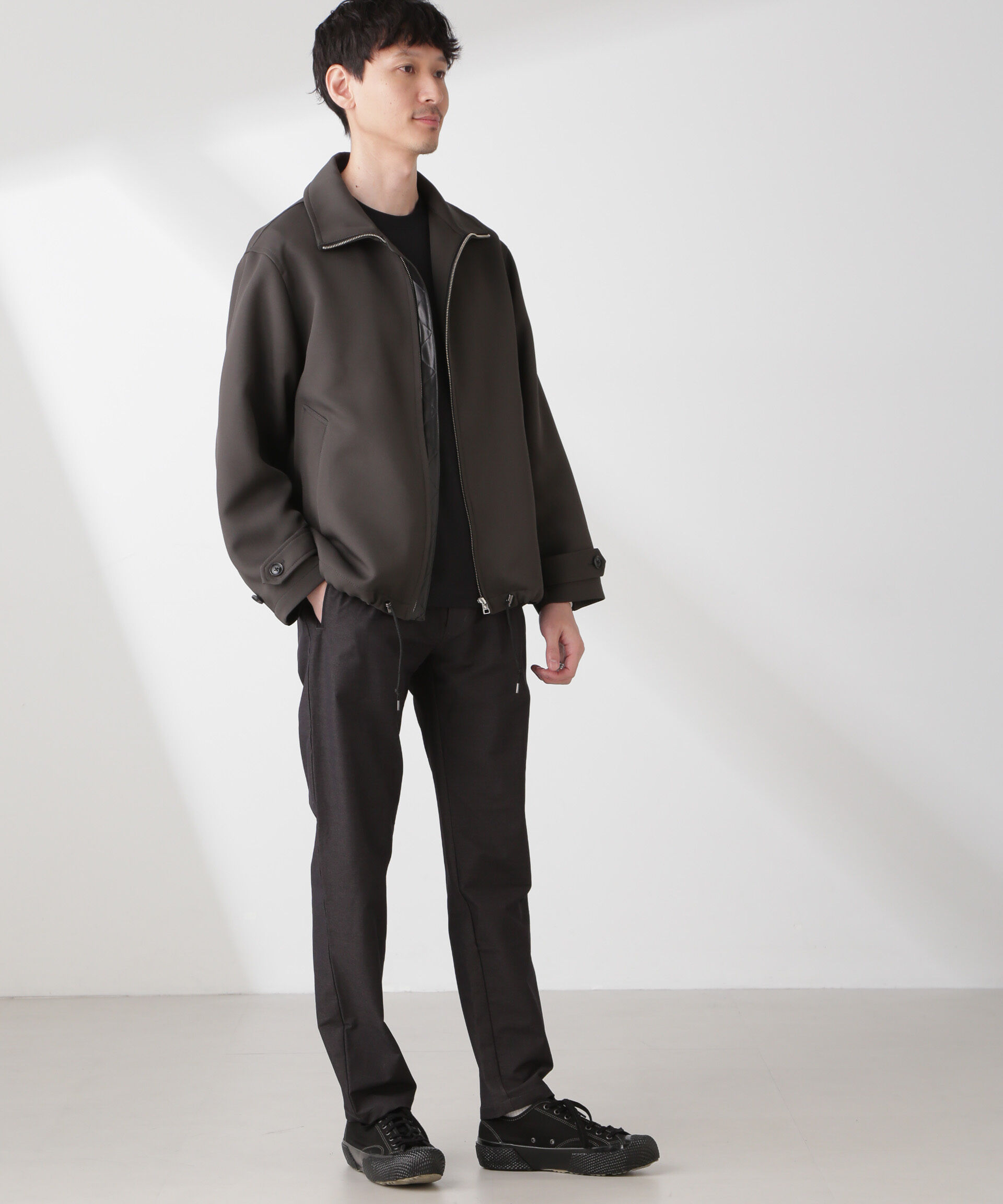 nano･universe「ハイストレッチスポーティーテーパードイージーパンツ」|チノ|