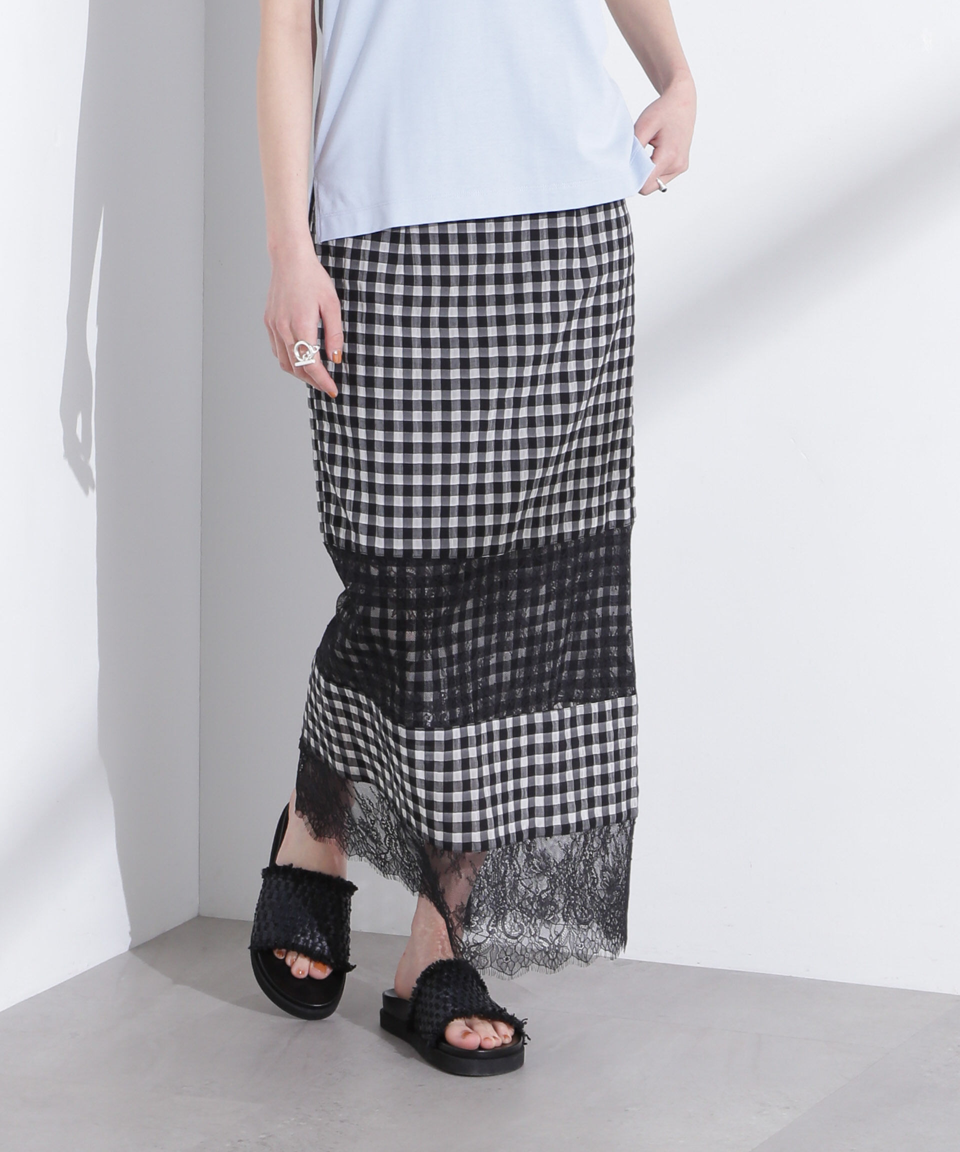 nano･universe「シアーチェックレースボーダーマキシスカート」|スカート|ブラック