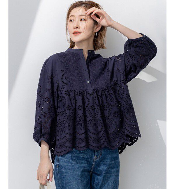 23区「【洗える】コットンエンブロイダリー クロップド ブラウス」|シャツ・ブラウス|ネイビー系