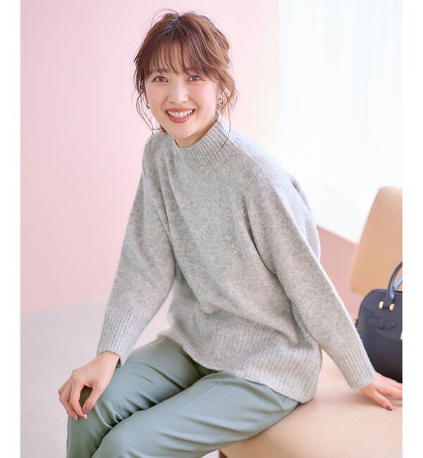 ANY SIS「 【大人百花掲載 ヨンアさん着用】ハイネックバックポイント ニット」|ニット・セーター|ライトグレー
