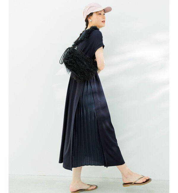 ANY SIS「【接触冷感・UVカット・洗える】ハイストレッチスムースサイドプリ－ツ ワンピース」|ワンピース|