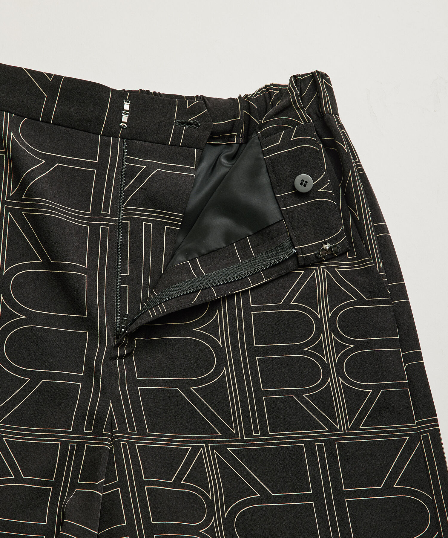 ROPE「【雑誌掲載】モノグラムプリントワイドパンツ【セットアップ対応】」|その他|