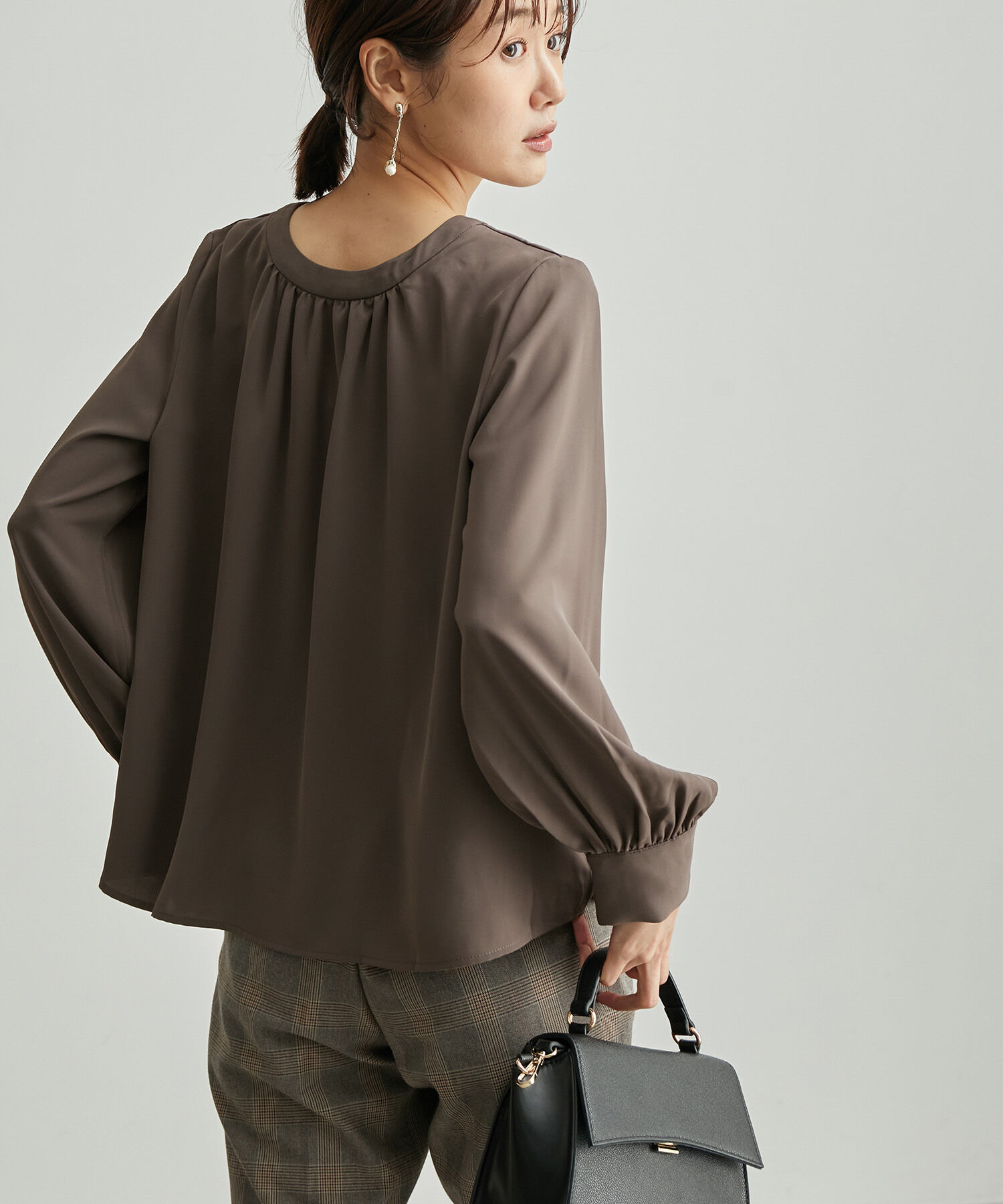 Rope&rsquo;Picnic「2WAY/とろみ合繊ギャザーブラウス」|シャツ・ブラウス|