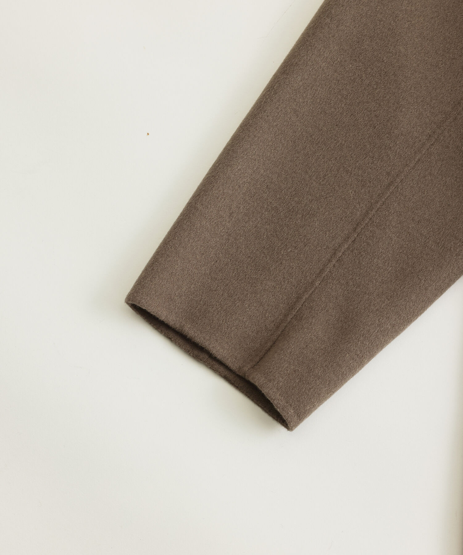 ADAM ET ROPE'「《マフラー付き》メリノウール ダブルフェイス セミダブル オーバー コート / 超軽量 / ユニセックス」|ステンカラーコート|