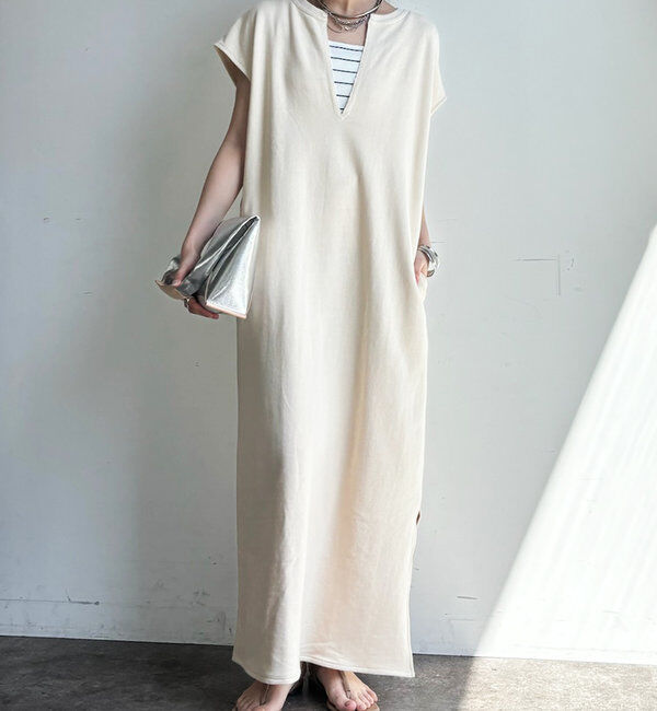  「【SAKURA 企画】【一部WEB限定カラー】深Vスウェットワンピース」|ワンピース|