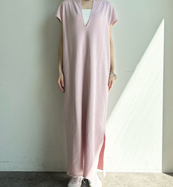  「【SAKURA 企画】【一部WEB限定カラー】深Vスウェットワンピース」|ワンピース|