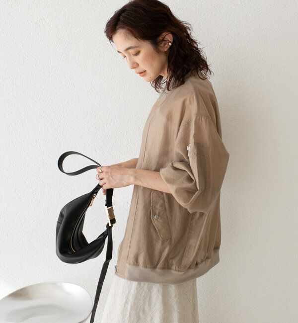  「【上品デザイン】カーブボディバッグ」|クラッチバッグ|