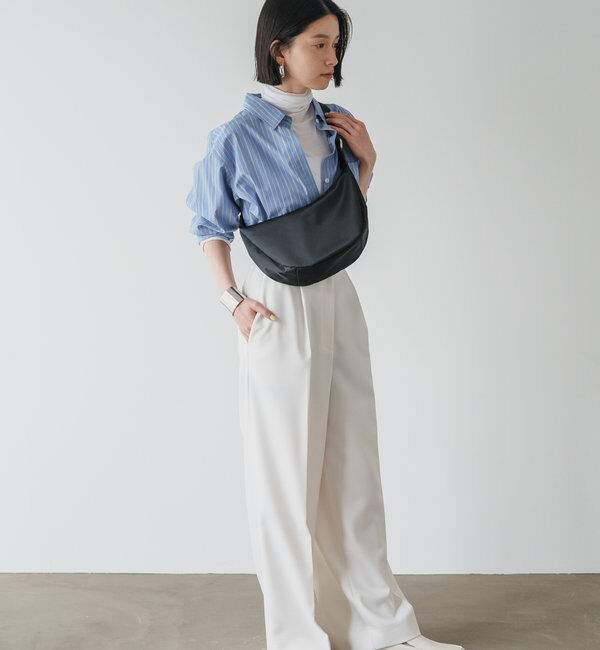  「クラウズナイロンラウンドショルダーバッグ」|ショルダー・メッセンジャー|