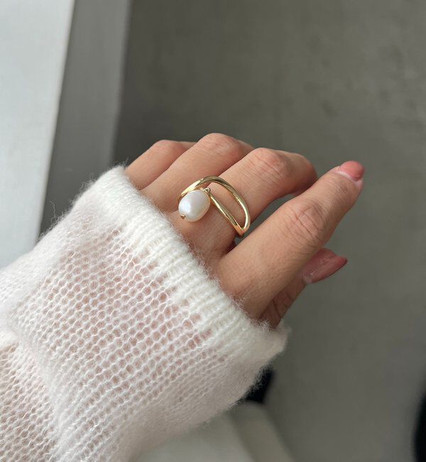  「〈GOLDY/ゴールディ〉ドロップパールラインリング」|リング|ゴールド