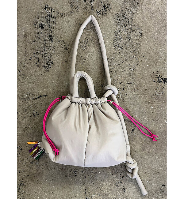 NOMINE「【cheek】puff kinchaku 2WAY tote 巾着 ショルダーバ」|ショルダー・メッセンジャー|グレー