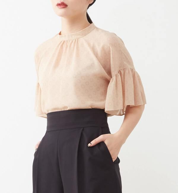 TIARA「ドット&times;ドットハイネックフリルブラウス」|シャツ・ブラウス|ベージュ