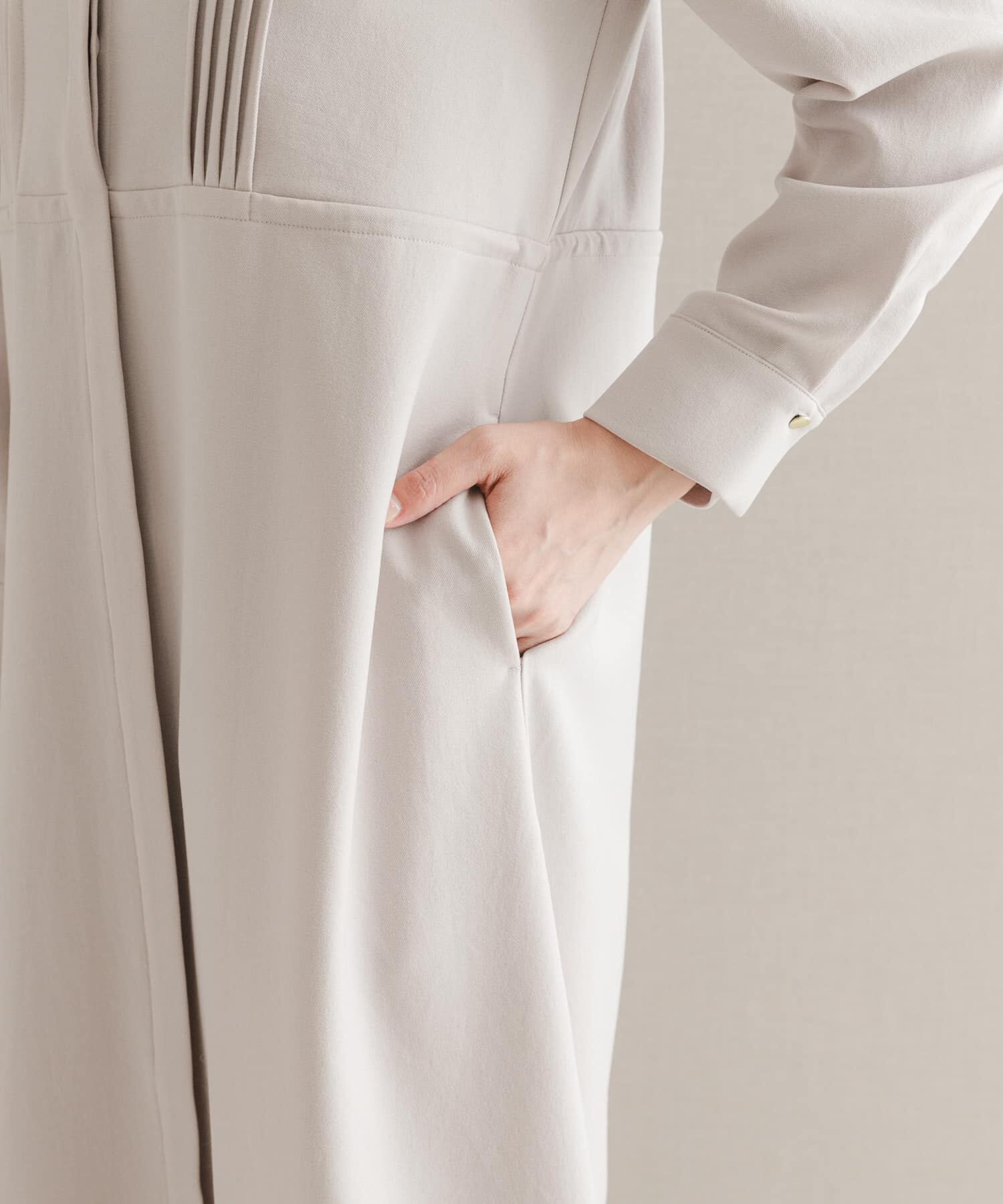 URBAN RESEARCH ROSSO「ピンタックストレートワンピース」|ワンピース|